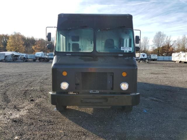 2009 Freightliner Chassis M Line WALK-IN Van