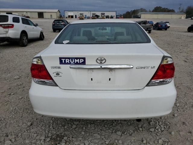 2005 Toyota Camry LE