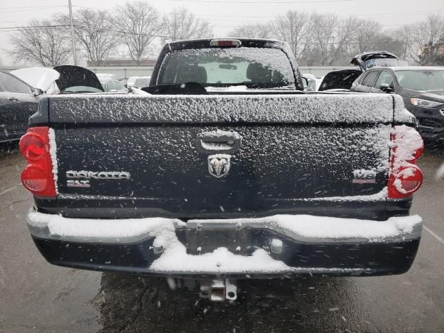 2005 Dodge Dakota SLT