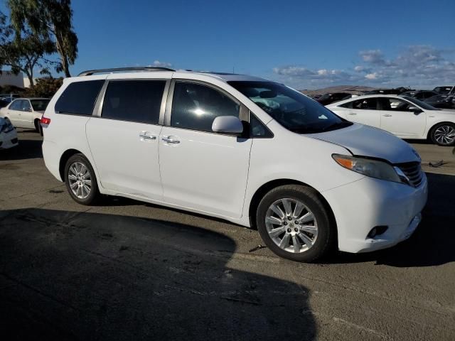 2011 Toyota Sienna XLE