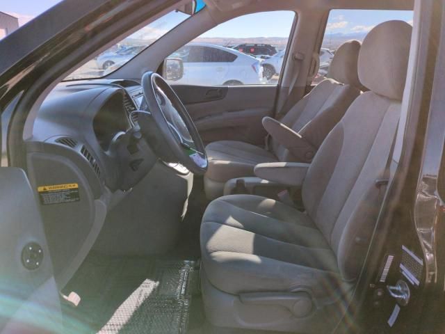 2010 KIA Sedona LX