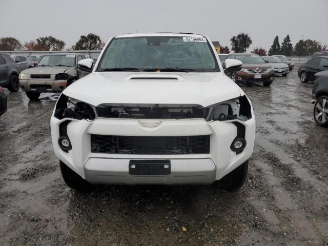 2023 Toyota 4runner SE