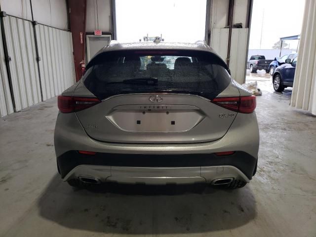 2017 Infiniti QX30 Base