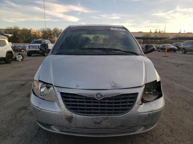 2003 Chrysler Voyager LX