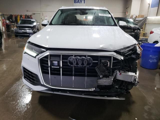 2024 Audi Q7 Premium Plus