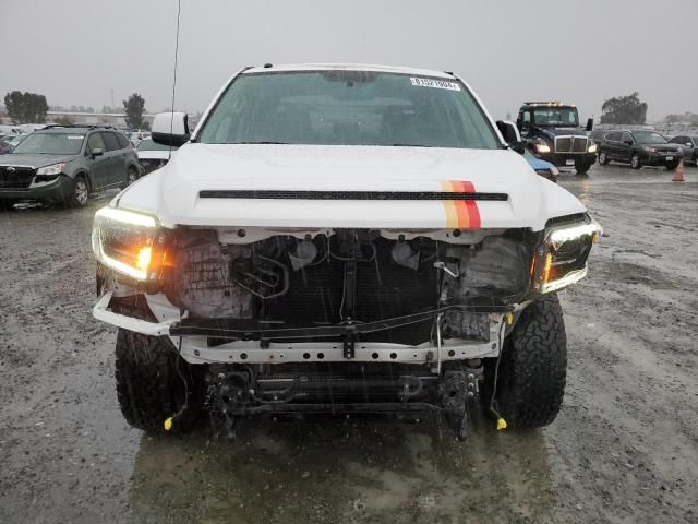 2016 Toyota Tundra Crewmax SR5