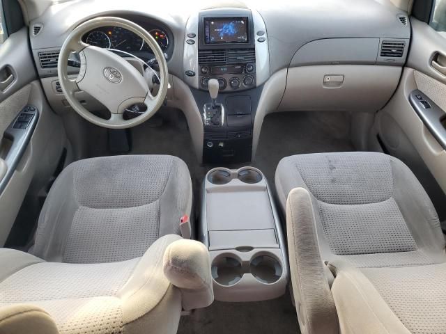 2006 Toyota Sienna CE