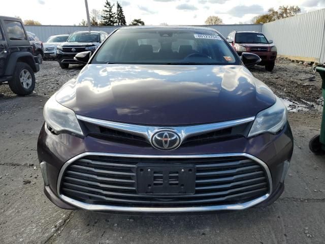 2018 Toyota Avalon XLE