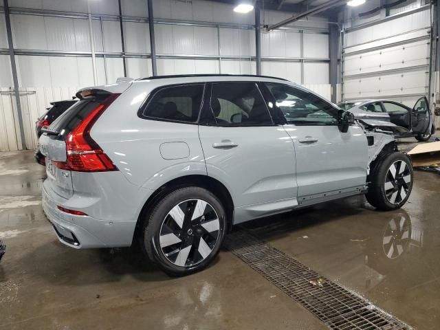 2025 Volvo XC60 Plus