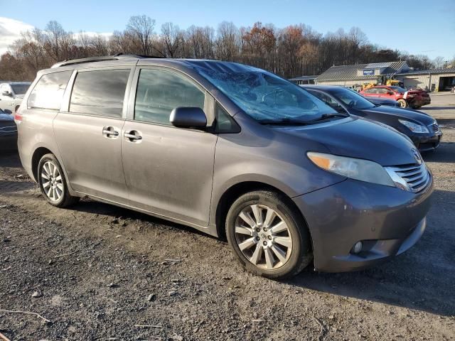 2011 Toyota Sienna XLE