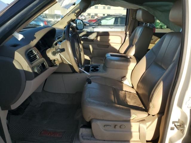 2011 GMC Yukon XL C1500 SLT