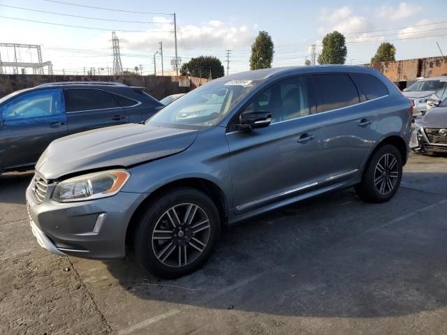 2017 Volvo XC60 T5 Dynamic