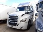 2019 Freightliner Cascadia 126