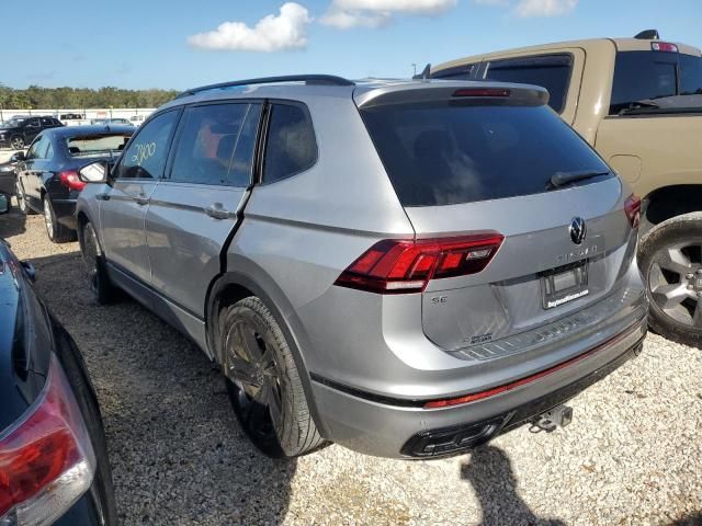 2023 Volkswagen Tiguan SE R-LINE Black