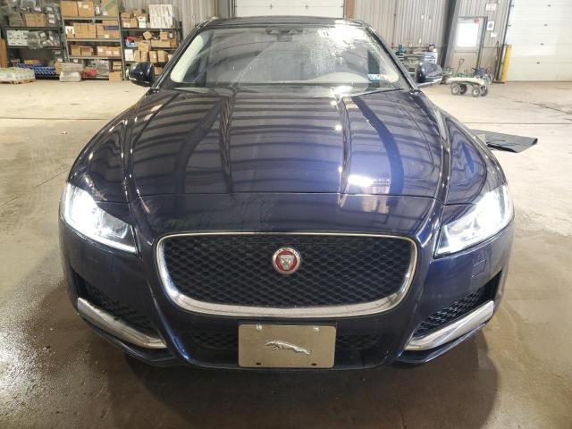 2016 Jaguar XF Prestige