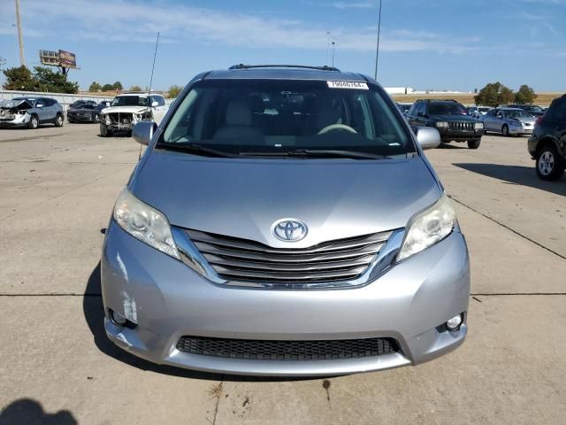 2014 Toyota Sienna XLE