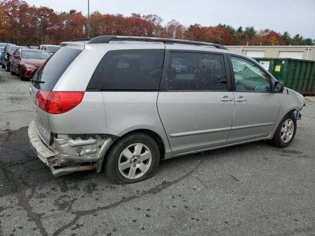 2008 Toyota Sienna CE