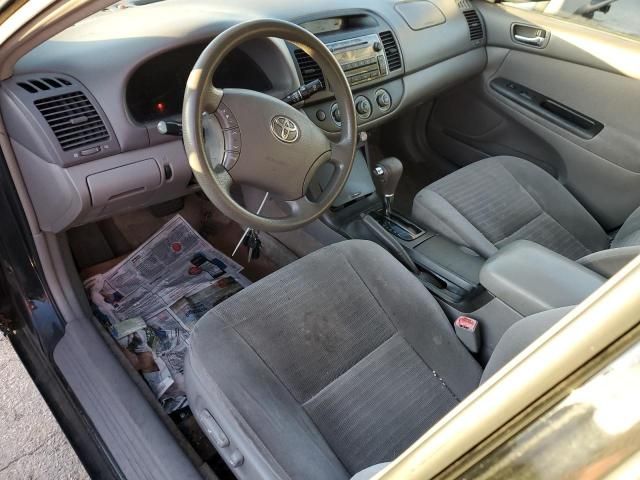 2005 Toyota Camry LE