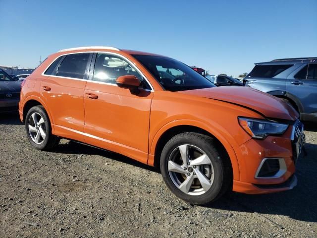 2021 Audi Q3 Premium 40