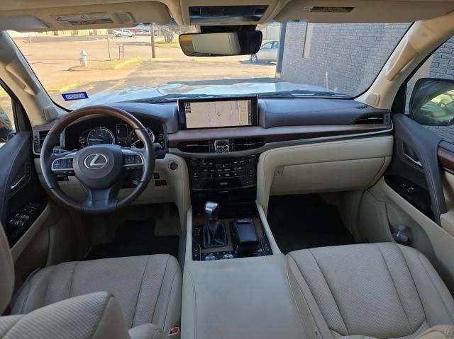 2016 Lexus LX 570