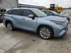 2024 Toyota Highlander Hybrid Limited