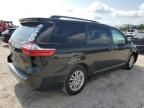 2016 Toyota Sienna XLE