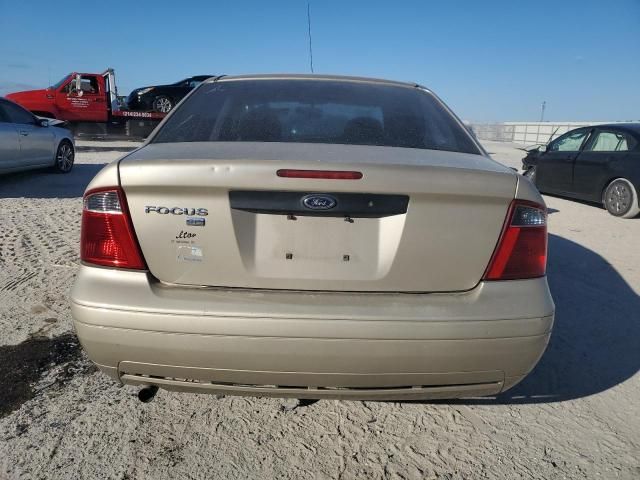 2007 Ford Focus ZX4