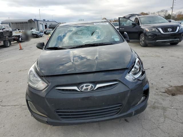 2013 Hyundai Accent GLS