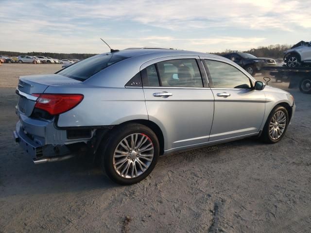 2013 Chrysler 200 Limited