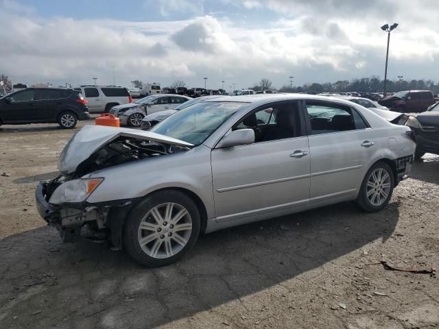 2010 Toyota Avalon XL