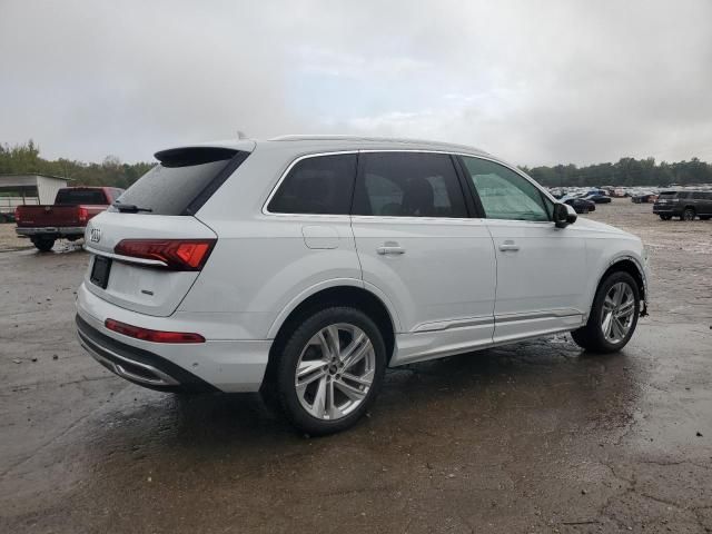 2021 Audi Q7 Premium Plus