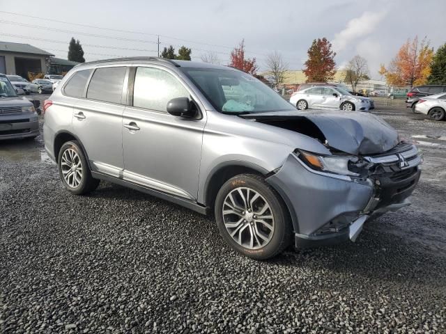 2017 Mitsubishi Outlander ES