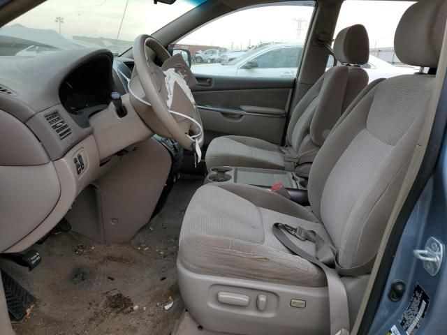 2008 Toyota Sienna CE