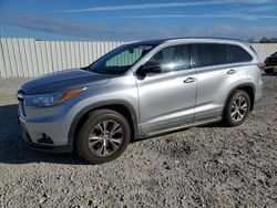 SUV salvage a la venta en subasta: 2015 Toyota Highlander XLE