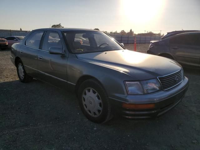 1996 Lexus LS 400