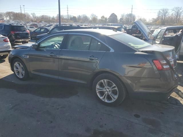 2017 Ford Taurus SE