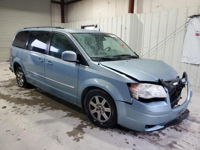 2010 Chrysler Town & Country Touring