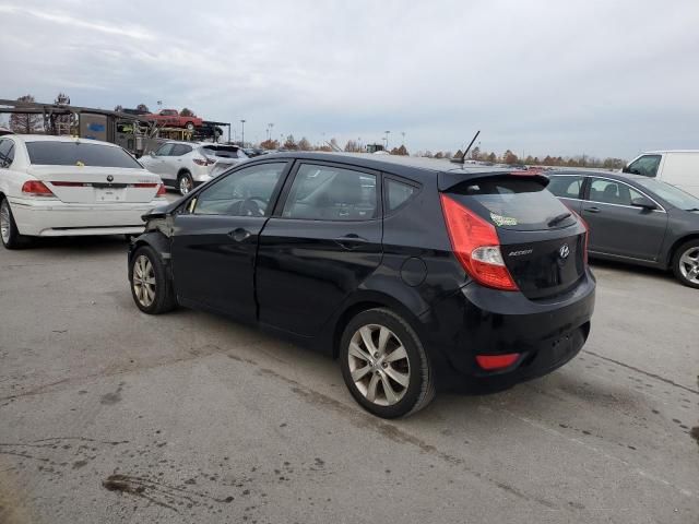 2012 Hyundai Accent GLS