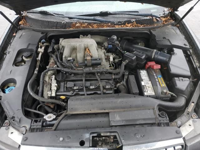 2004 Nissan Maxima SE