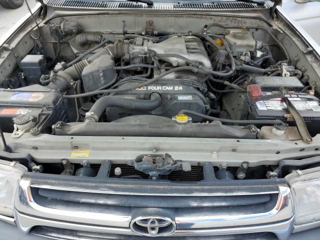 2002 Toyota 4runner SR5