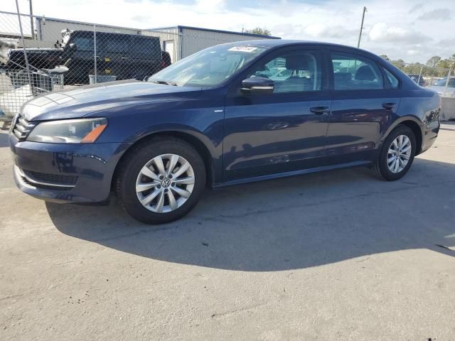 2015 Volkswagen Passat S