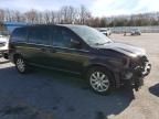 2016 Chrysler Town & Country LX