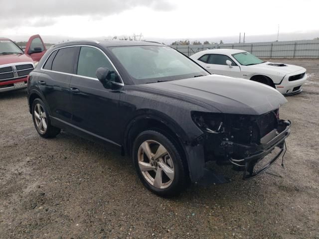 2021 Audi Q3 Premium 40