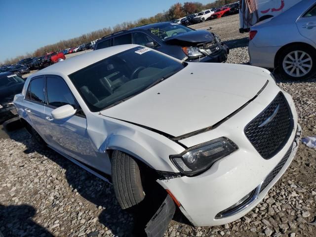 2019 Chrysler 300 S