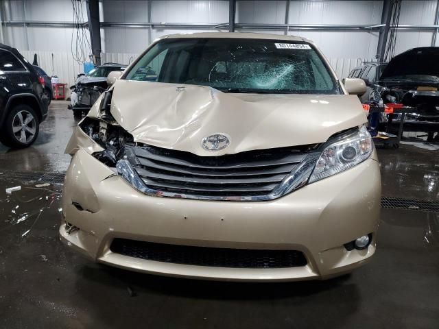 2014 Toyota Sienna XLE