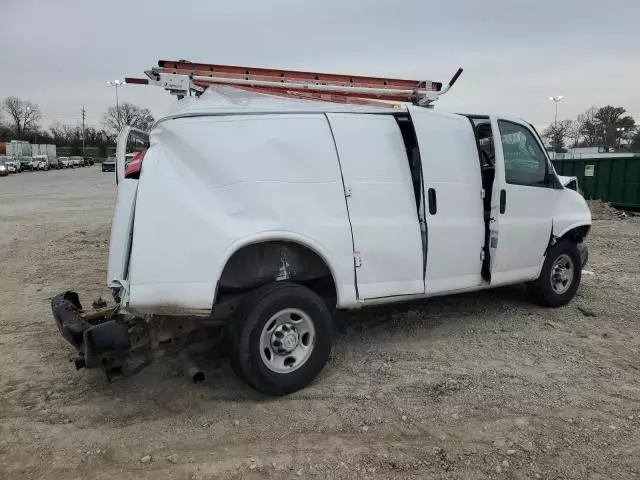 2017 Chevrolet Express G2500