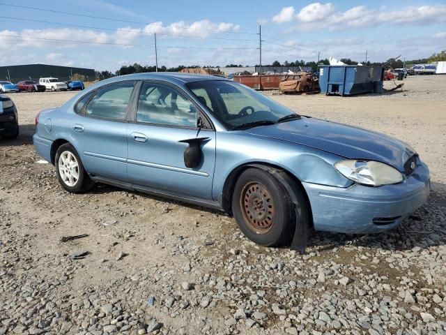 2005 Ford Taurus SE