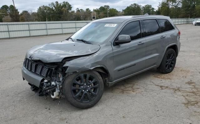 2020 Jeep Grand Cherokee Laredo