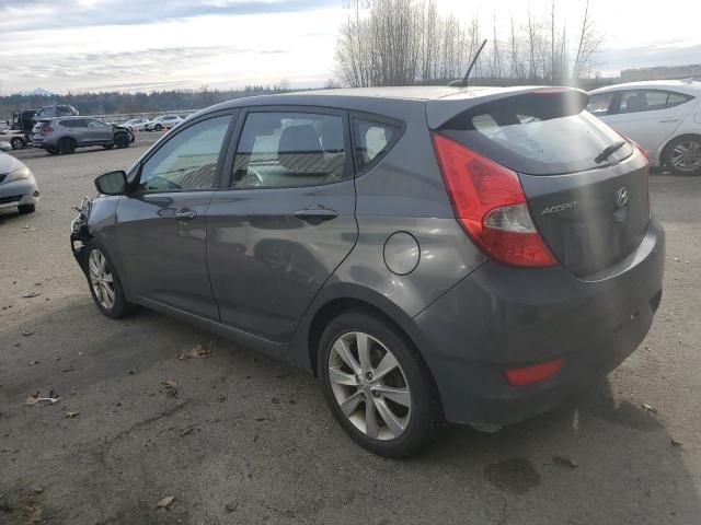 2012 Hyundai Accent GLS