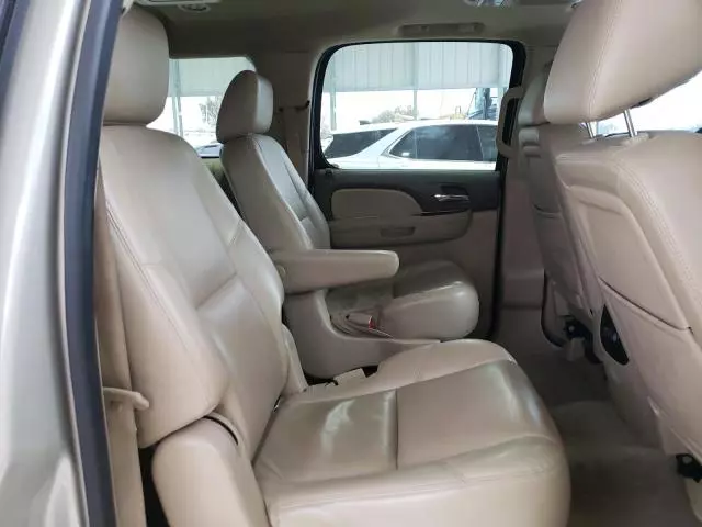 2013 Chevrolet Suburban K1500 LTZ